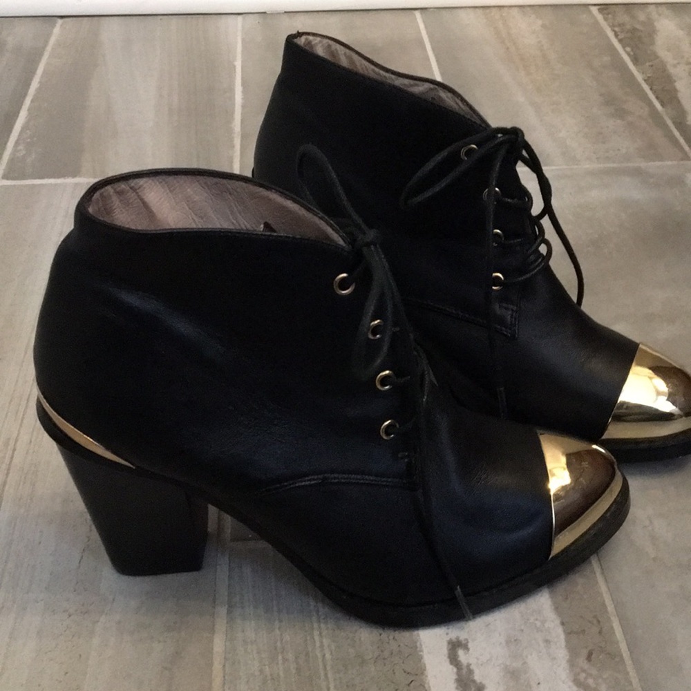 ALDO  Black Heels with Gold Toe Trim